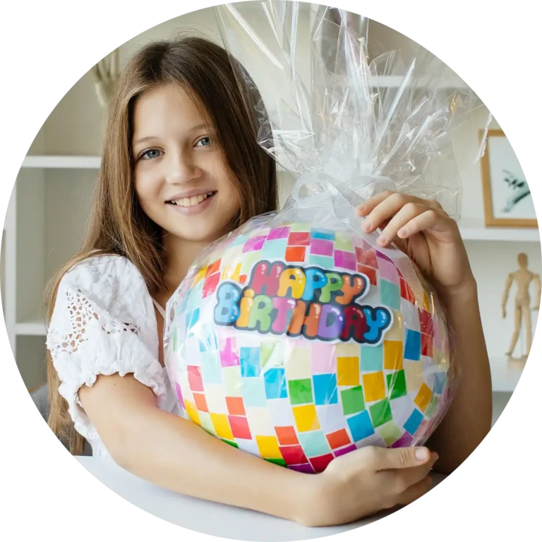 Piñata "Paper Boom" - Holiday in Every Home